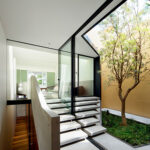 Những mẫu giếng trời đẹp cho nhà phố sang trọng