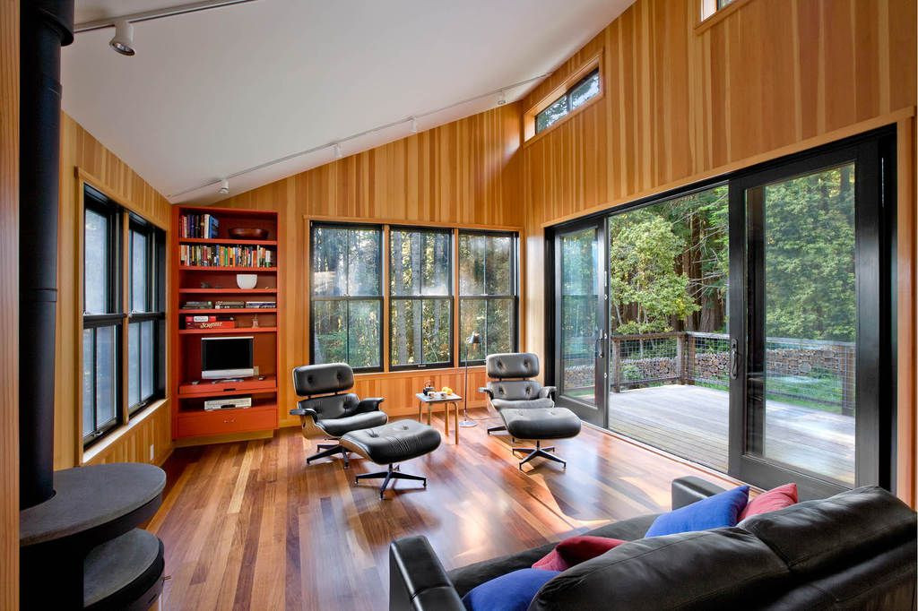 Nội thất phòng khách tràn ngập ánh sáng tự nhiên